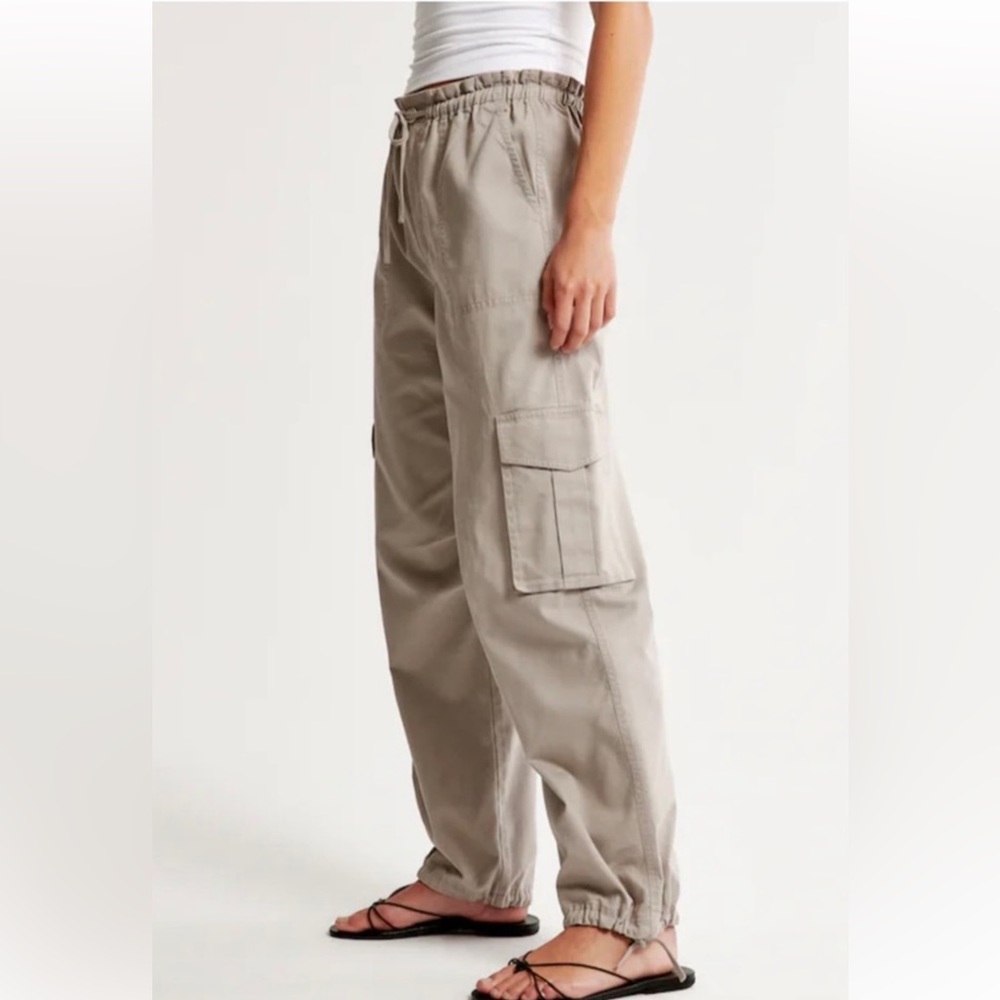 Abercrombie & Fitch baggy utility pant